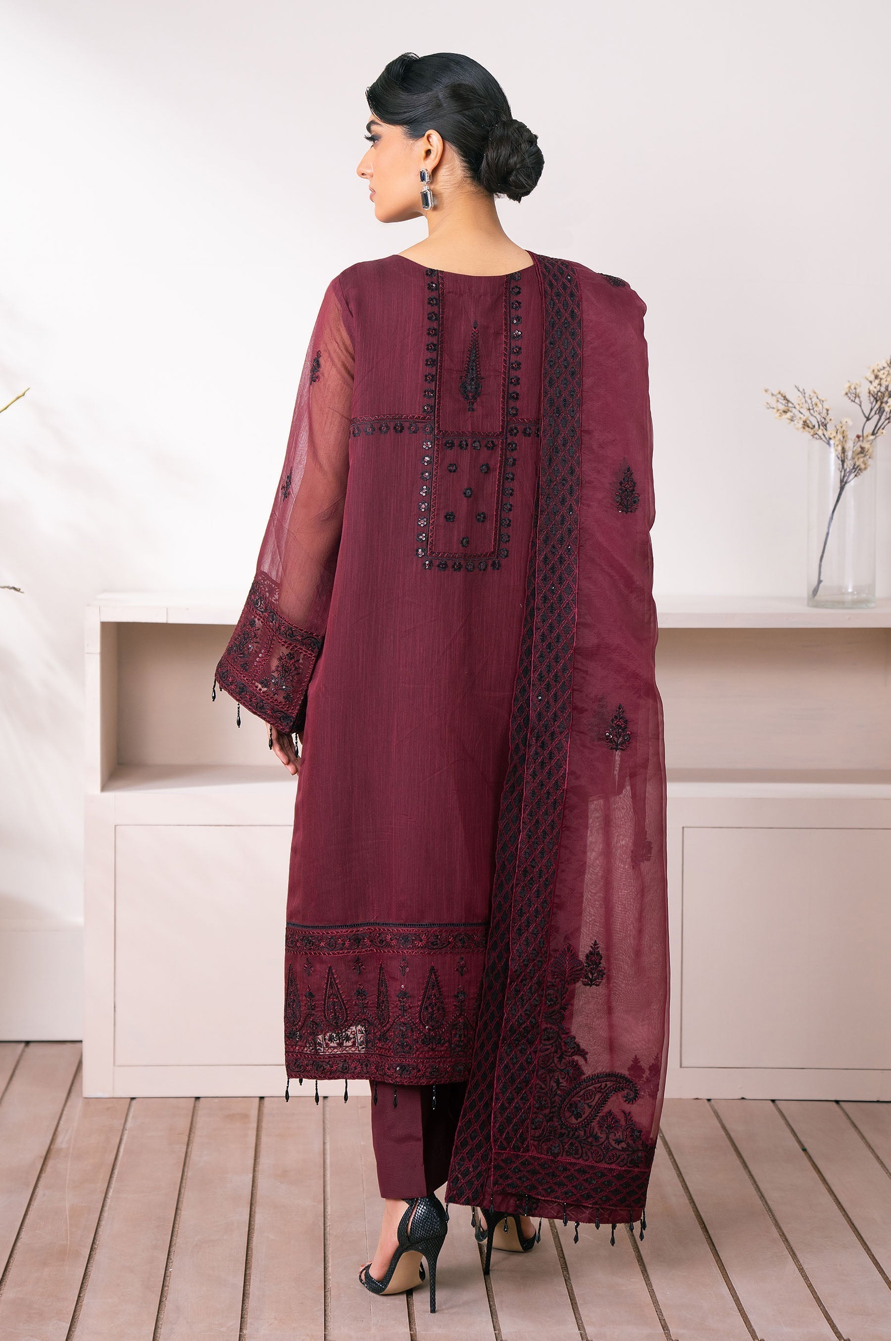 Zeen | Azalea Collection | Paisley Opulence - House Of Hania
