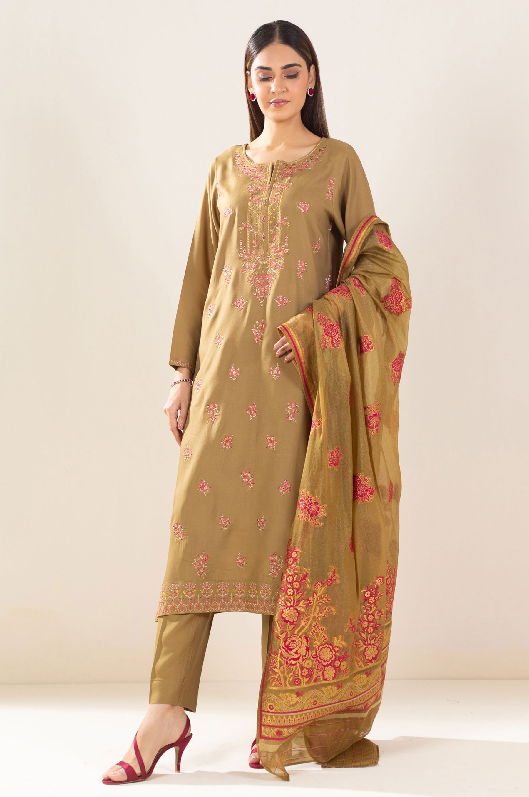 Zeen | Summer Collection 24 | 33241 - House Of Hania