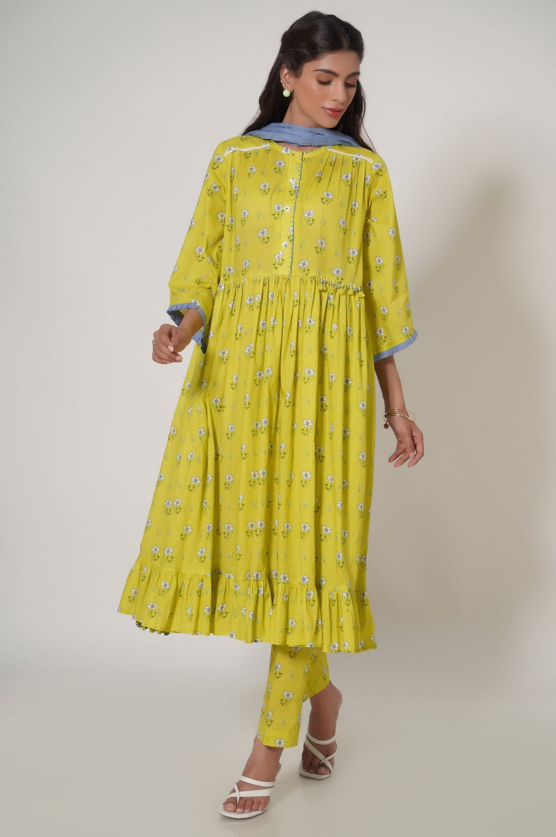Zeen | Summer Collection 24 | 33616 - House Of Hania