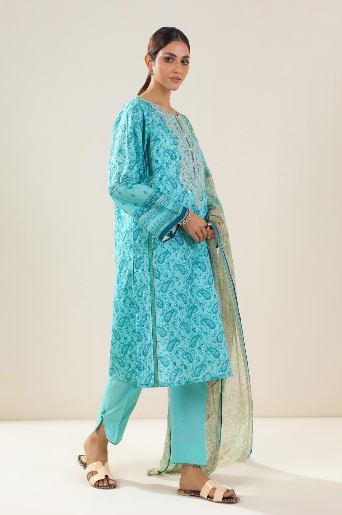 Zeen | Summer Collection 24 | 34212 - House Of Hania