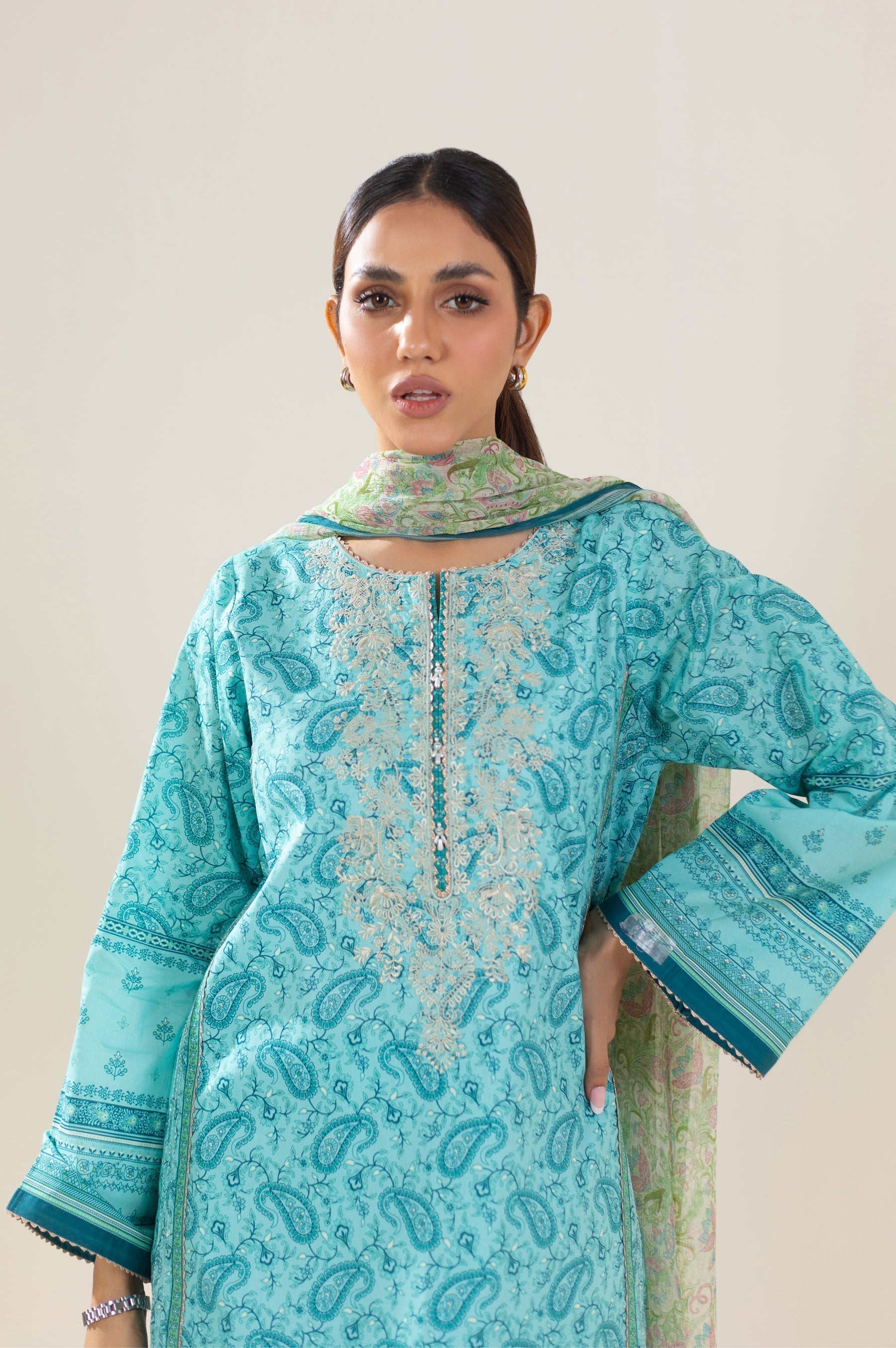 Zeen | Summer Collection 24 | 34212 - House Of Hania