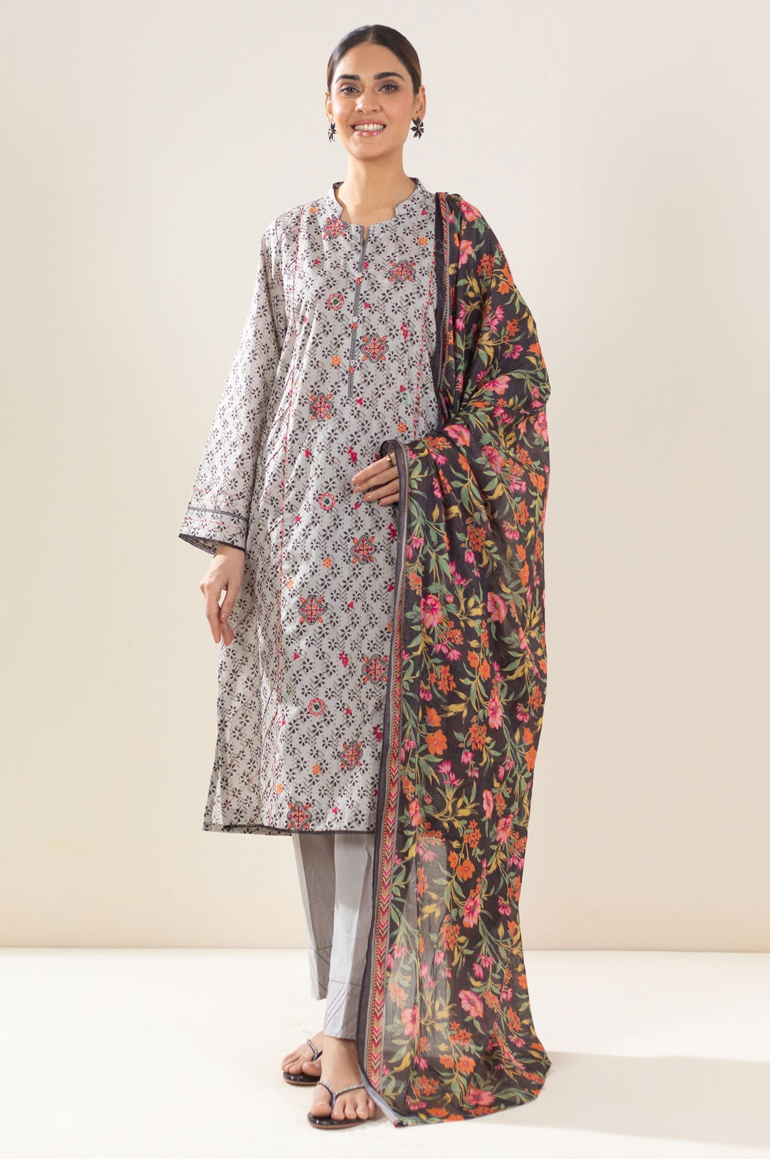 Zeen | Summer Collection 24 | 34218 - House Of Hania