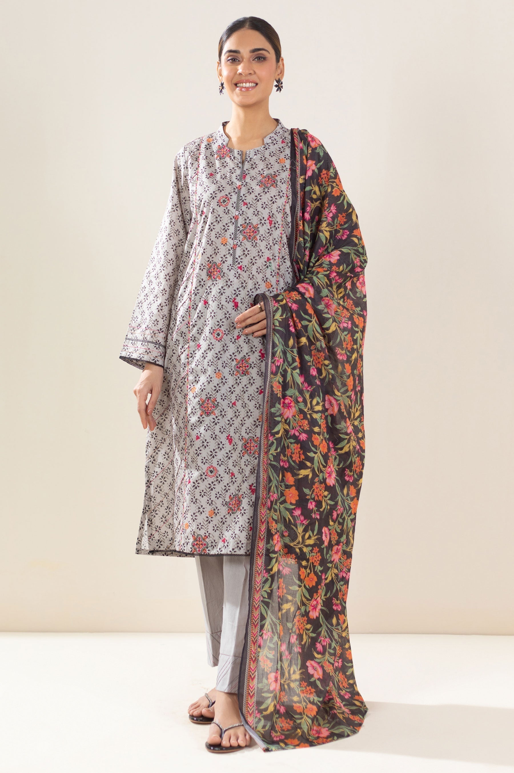 Zeen | Summer Collection 24 | 34218 - House Of Hania