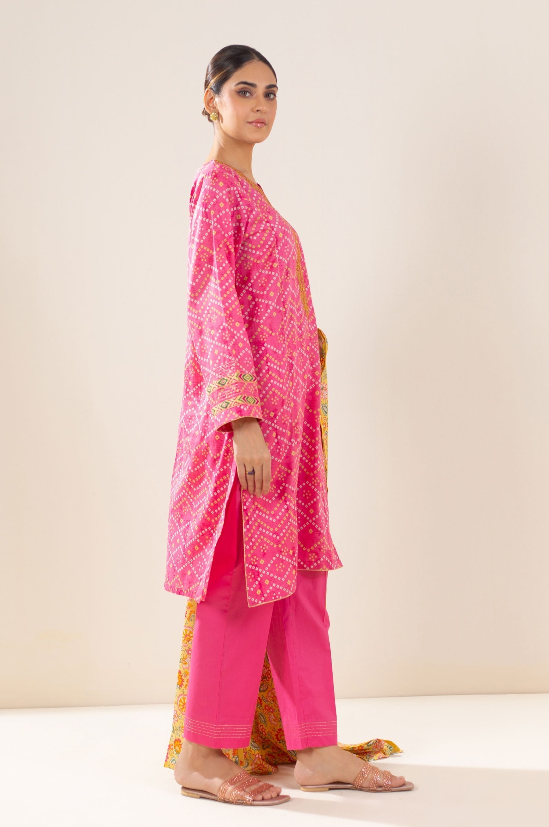 Zeen | Summer Collection 24 | 34219 - House Of Hania