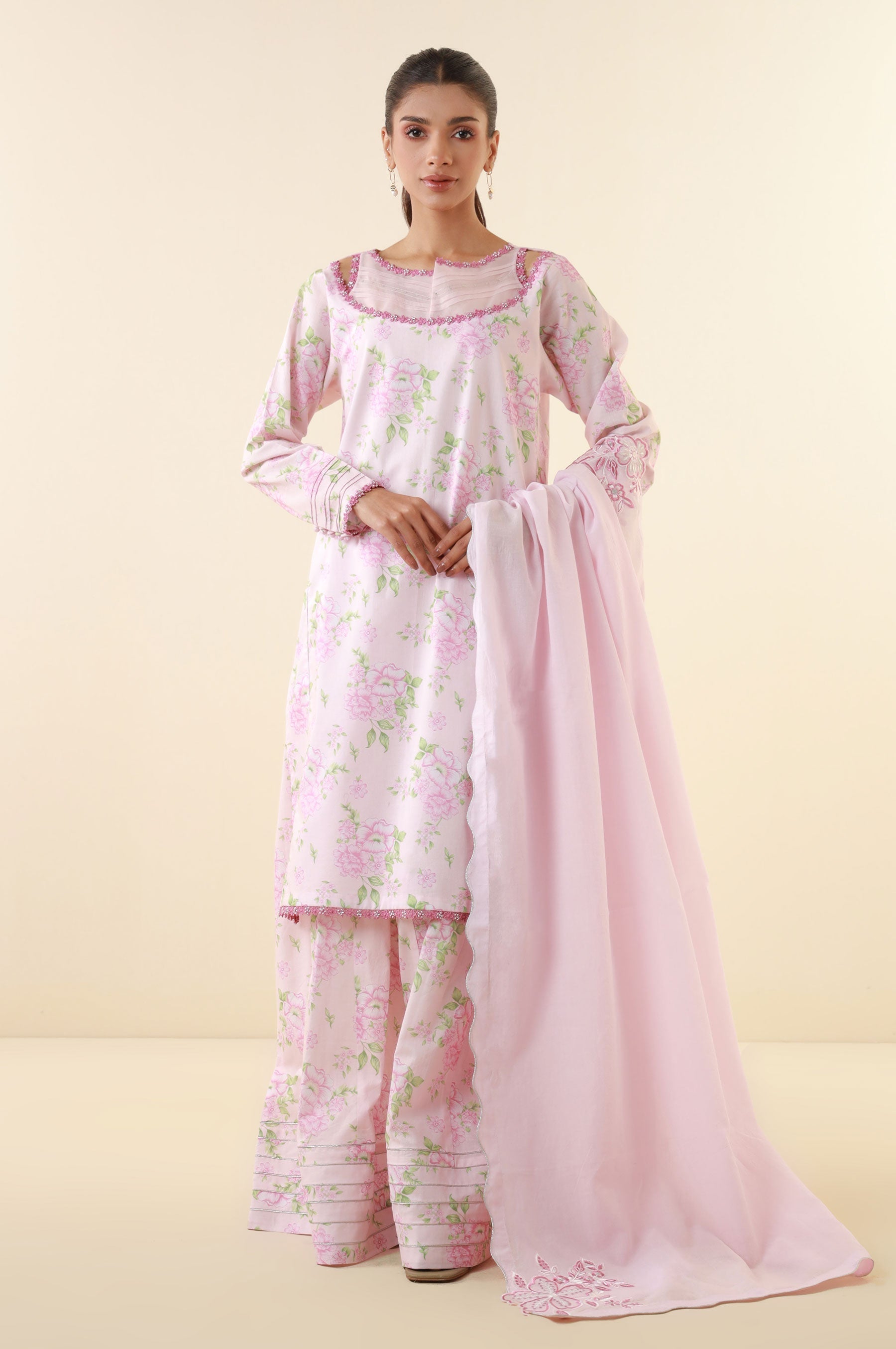 Zeen | Summer Collection 24 | 34227 - House Of Hania