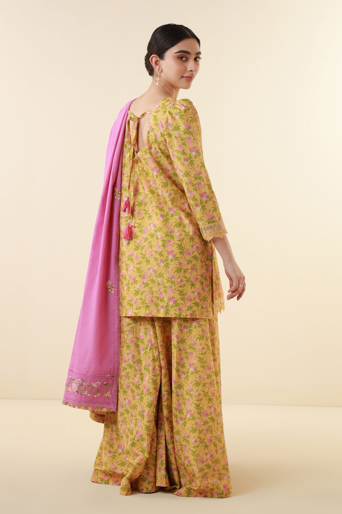 Zeen | Summer Collection 24 | 34228 - House Of Hania