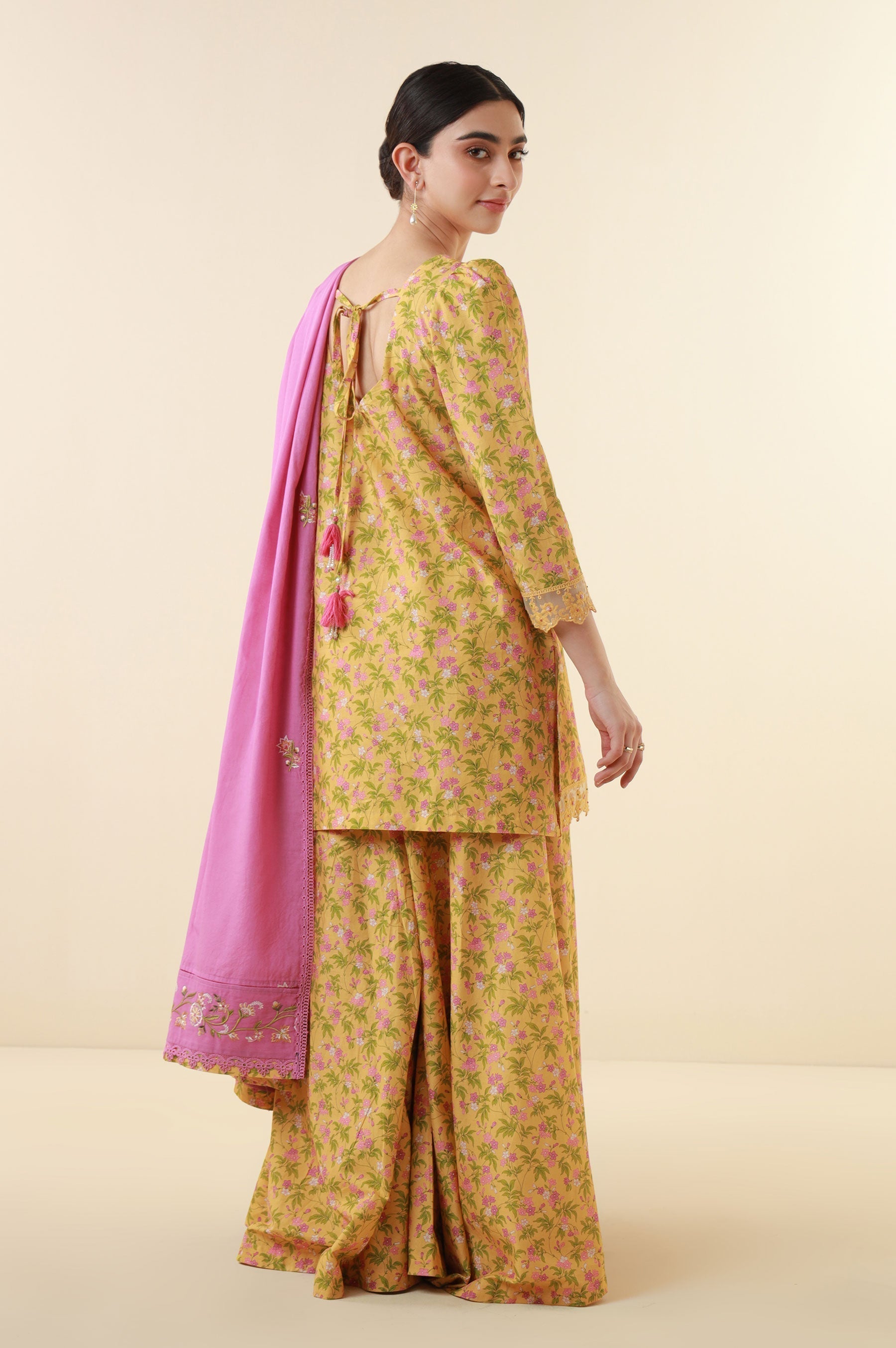 Zeen | Summer Collection 24 | 34228 - House Of Hania