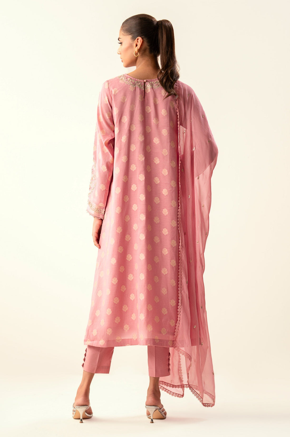 Zeen | Winter Collection | Staple Jacquard 17 - House Of Hania