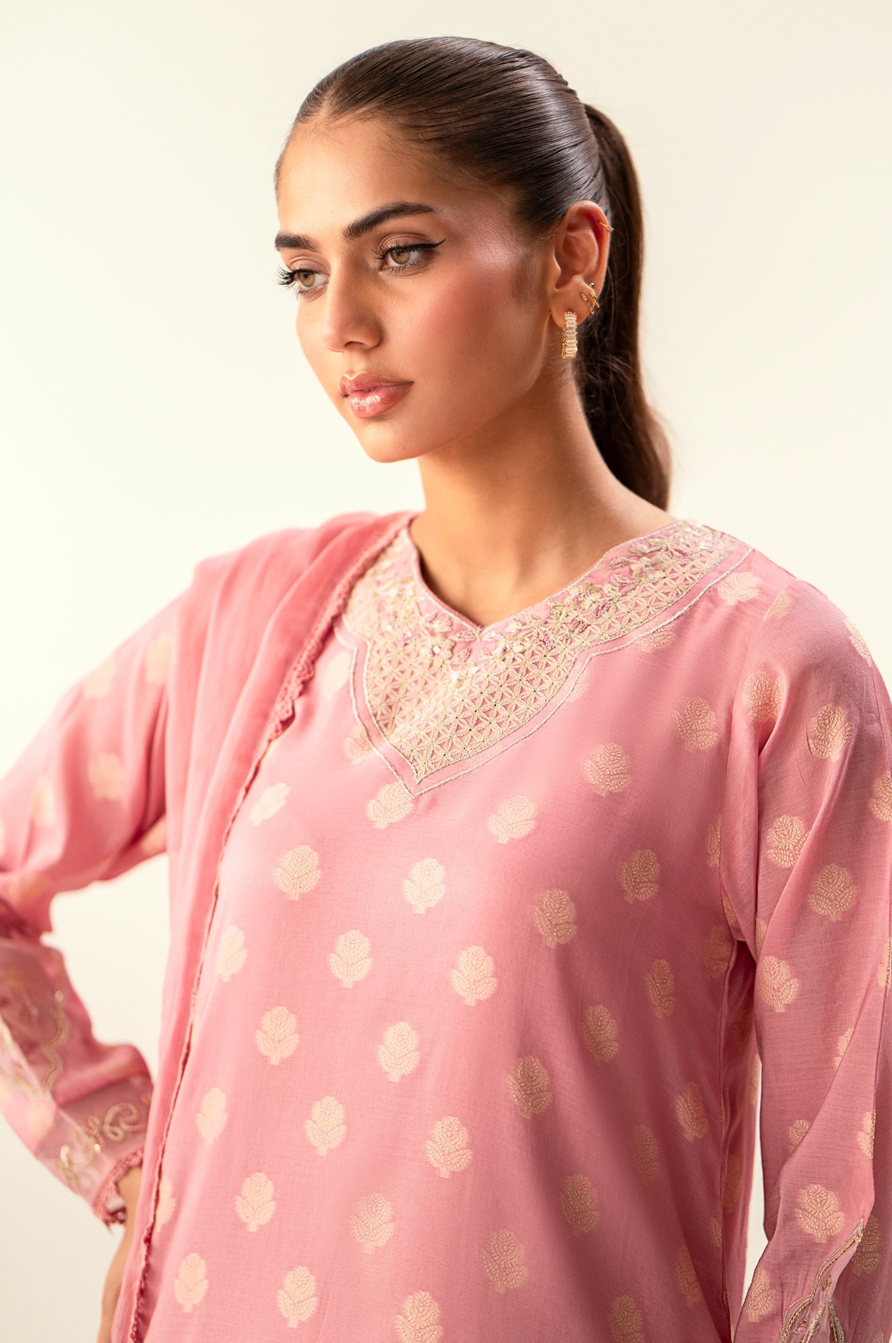 Zeen | Winter Collection | Staple Jacquard 17 - House Of Hania