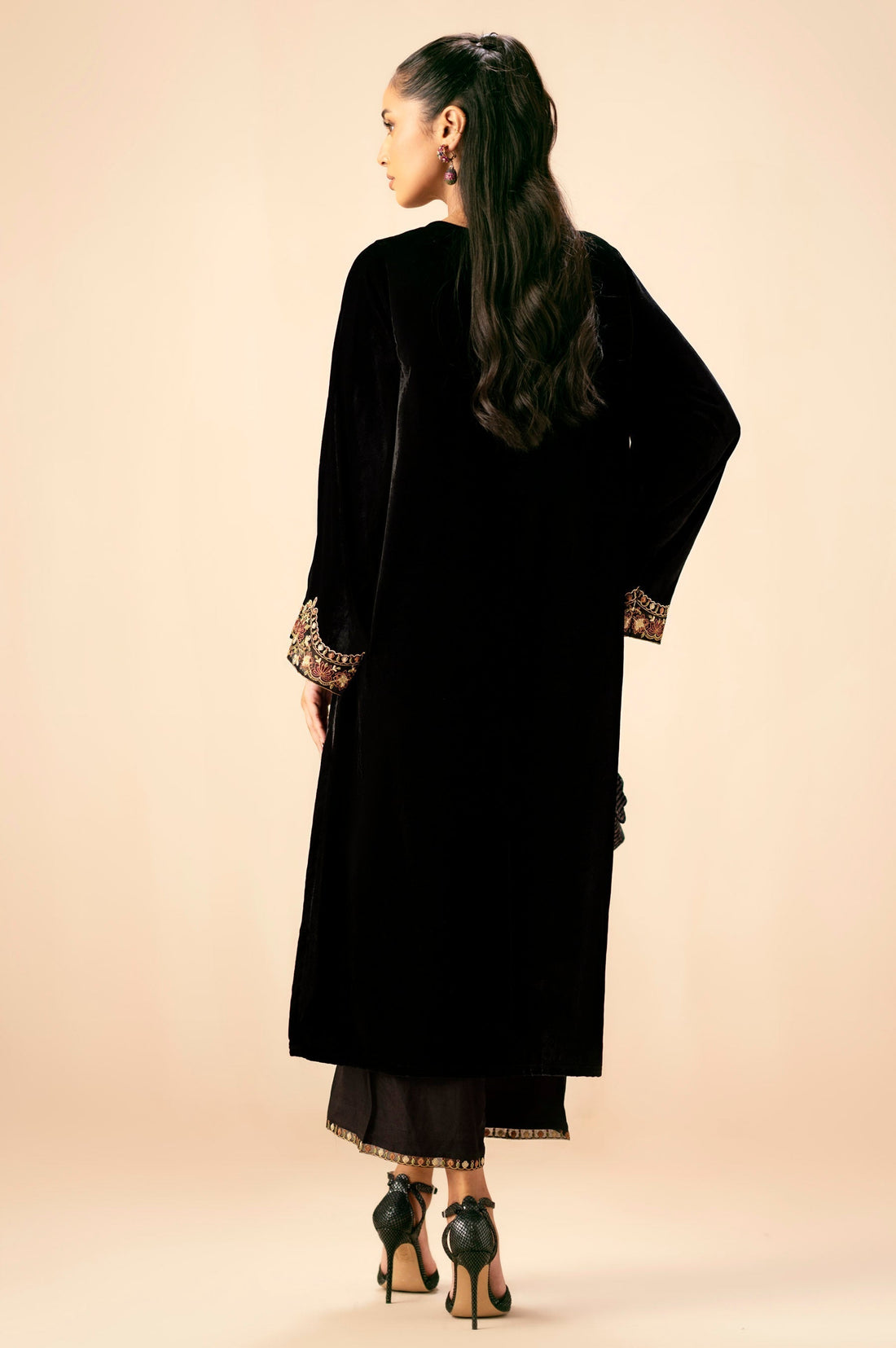 Zeen | Winter Collection | Velvet 08 - House Of Hania