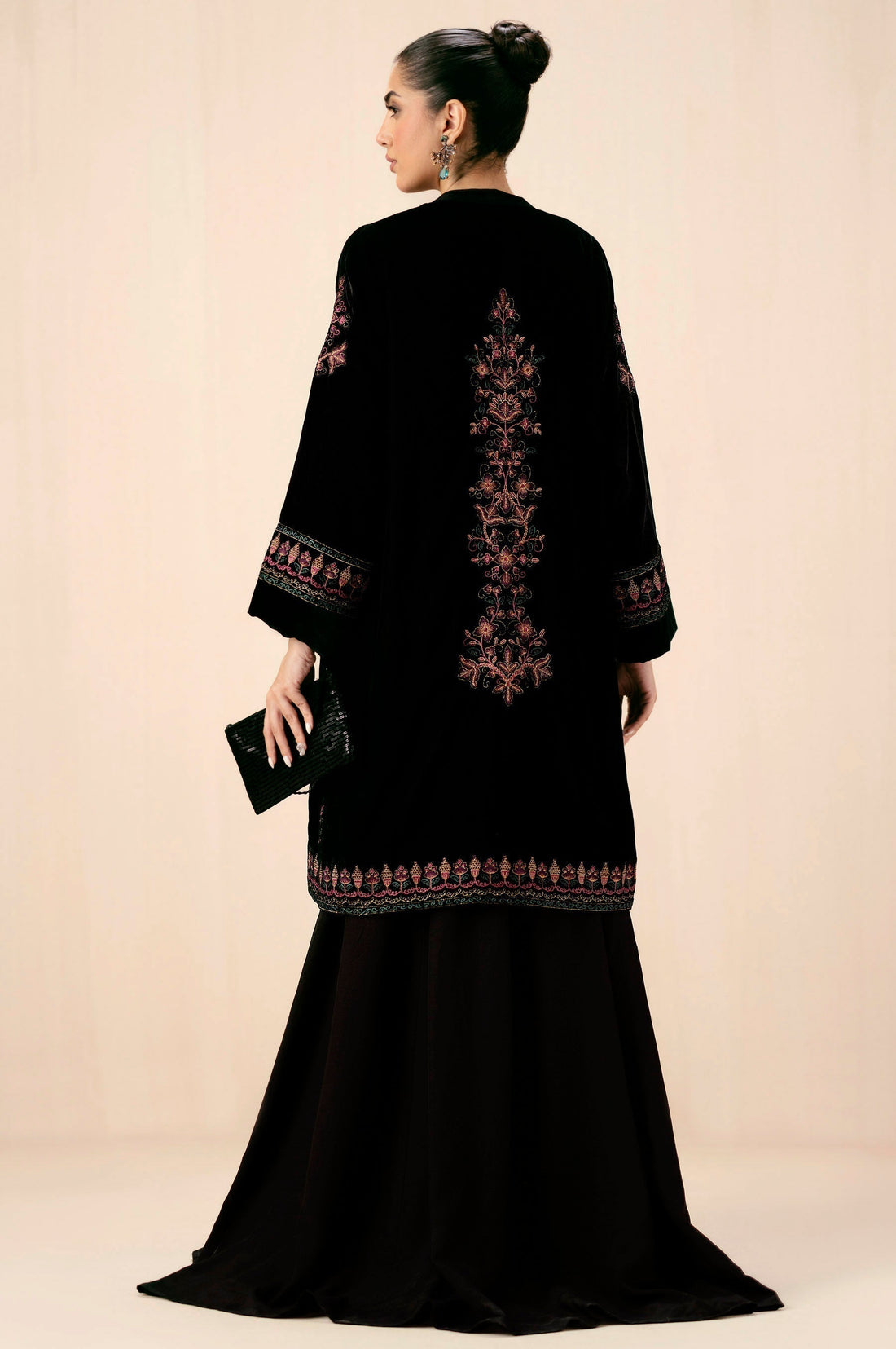 Zeen | Winter Collection | Velvet Jacket 03 - House Of Hania