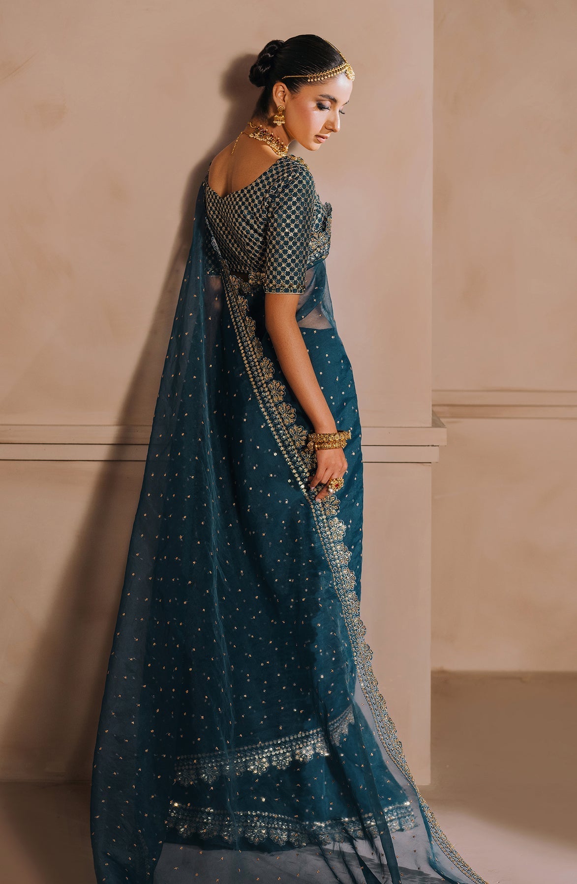 Zevk | Malika Jaan Bridals |  NEELO JAAN - House Of Hania