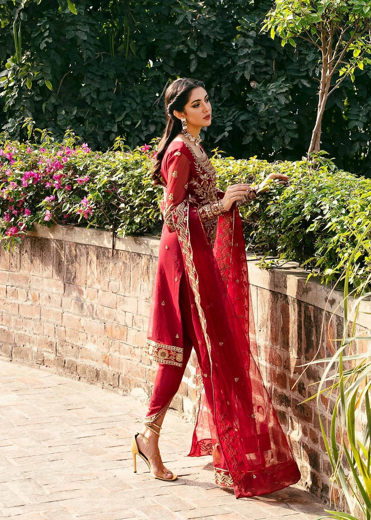 Akbar Aslam | Wedding Formals | OMAIRA