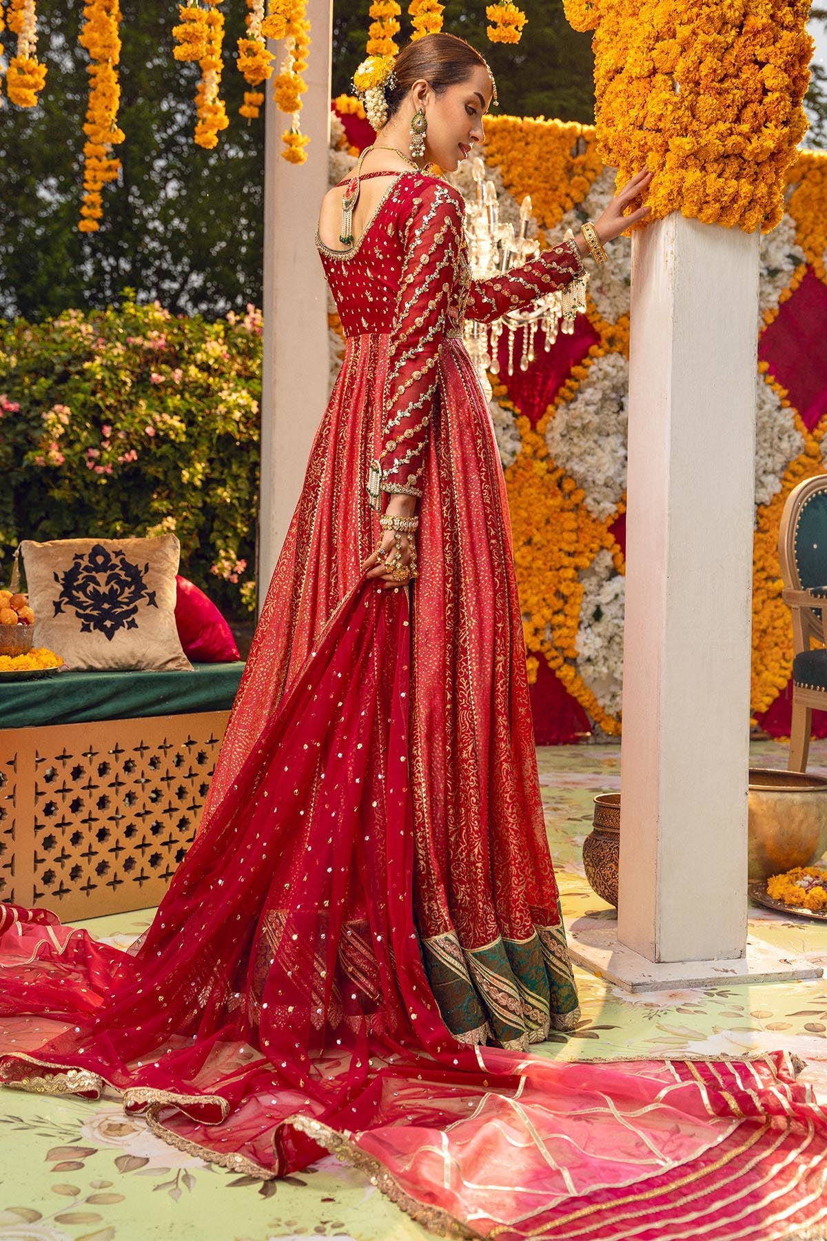 Annus Abrar | Festive Formal | Midhat Peshwas