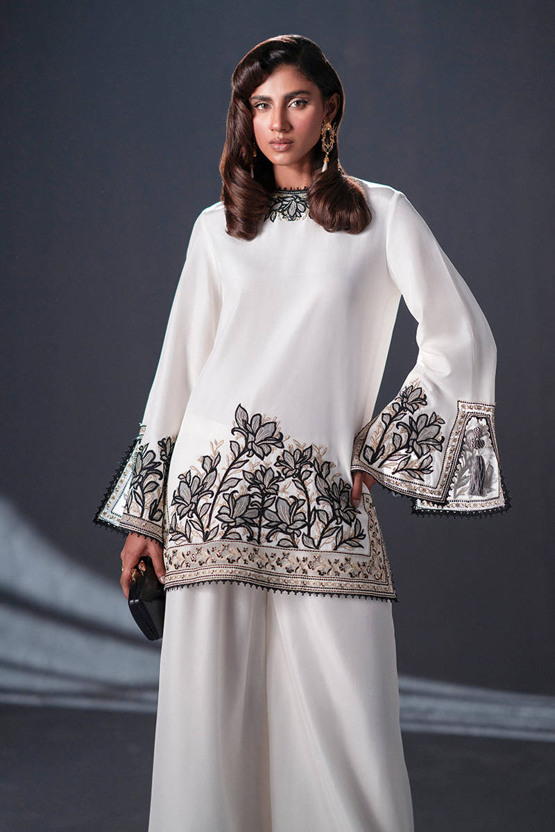 MNR | Chai Coffee Luxury Pret | Silken Tea - House Of Hania