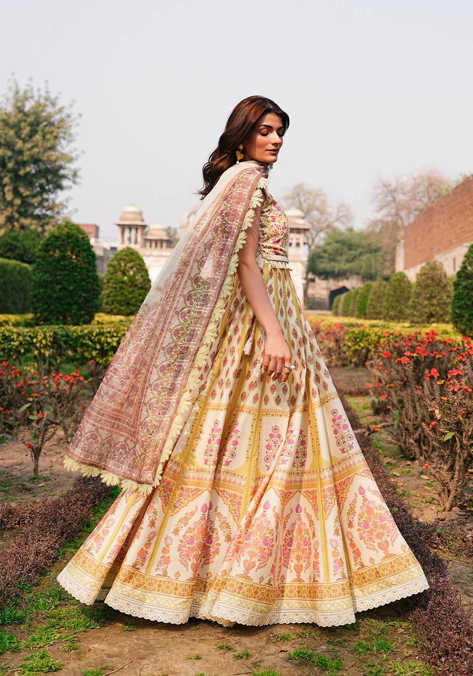 Zarqash | Luxe Lawn 26 | ZQL0013