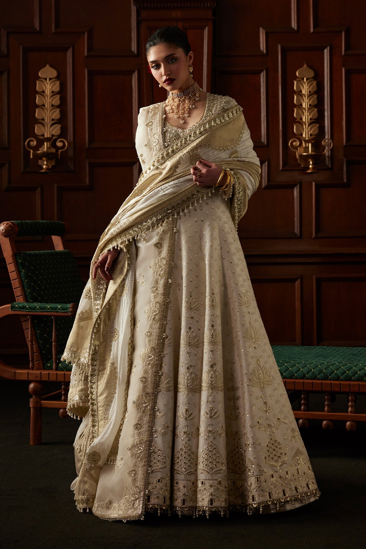 Raeesa Premium Saad Bin Shahzad | EL VENETO Luxury Formals | OVIA