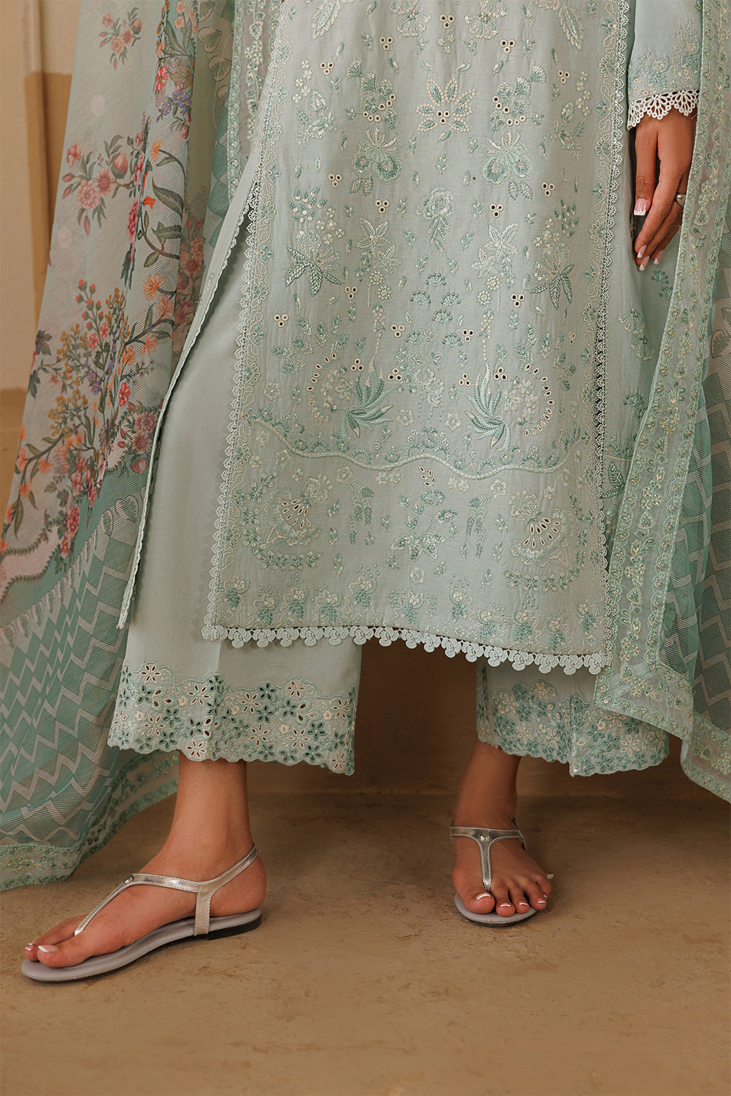 Emaan Adeel HARMONY P0123 lawn outfit in pale mint green — hem detail