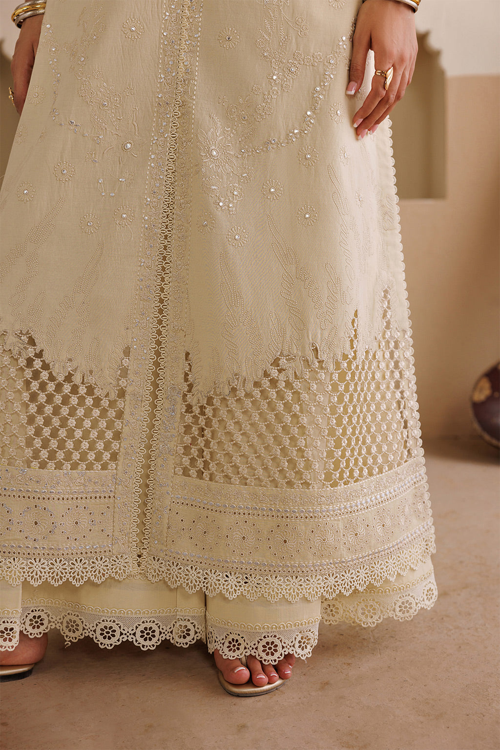 Emaan Adeel OPUS P0121 lawn outfit in ivory — hem detail