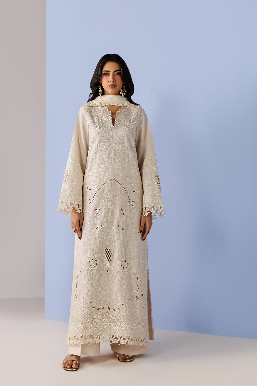 Emaan Adeel VEYRA P0133 lawn outfit in ivory — front view