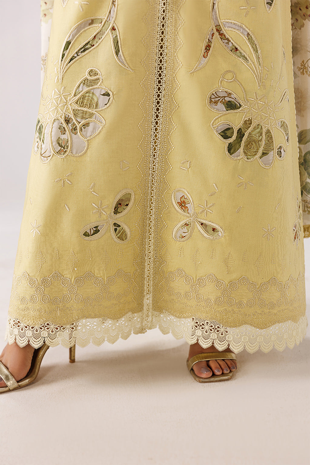 Emaan Adeel MODISH P0139 lawn outfit in pale yellow — hem detail