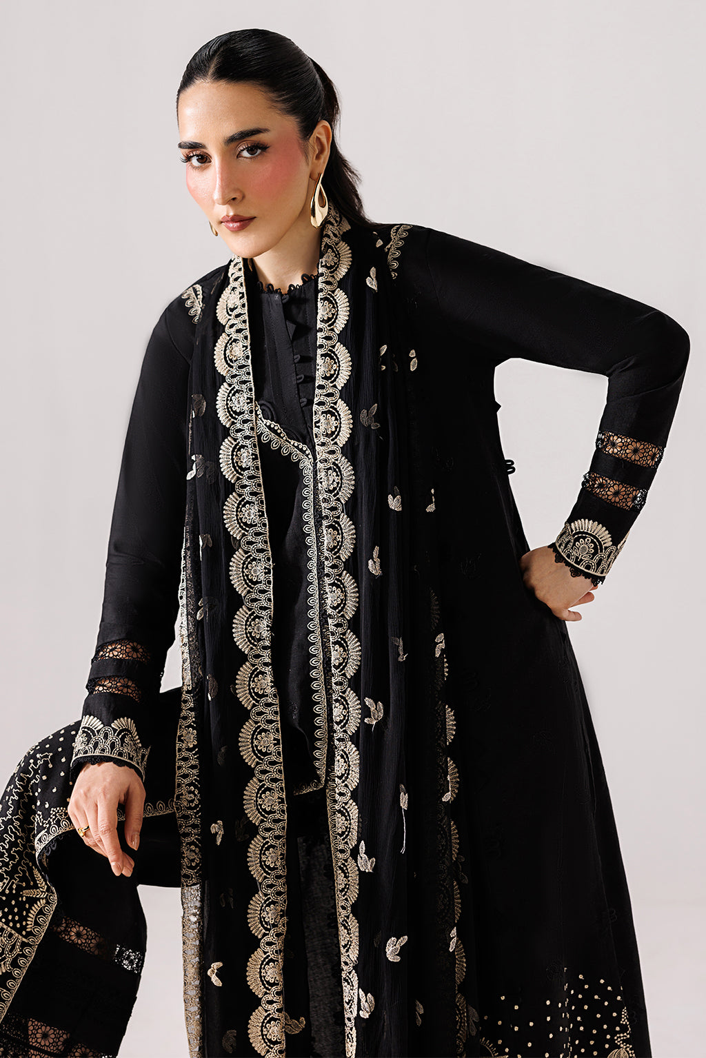 Emaan Adeel ELEVE P0138 lawn outfit in black — upper-body view