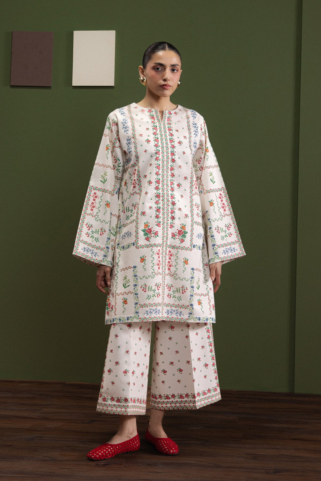Model wearing Afrozeh Rosy Picnic shirt & trouser set