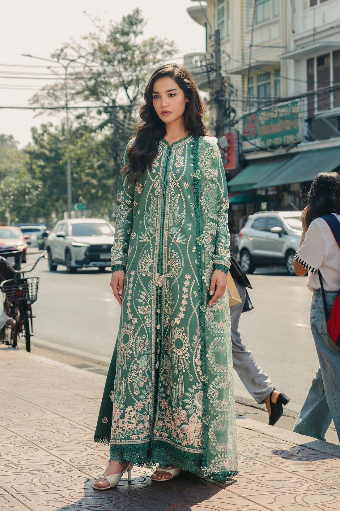 Model wearing Afrozeh Vasl shirt & trouser set