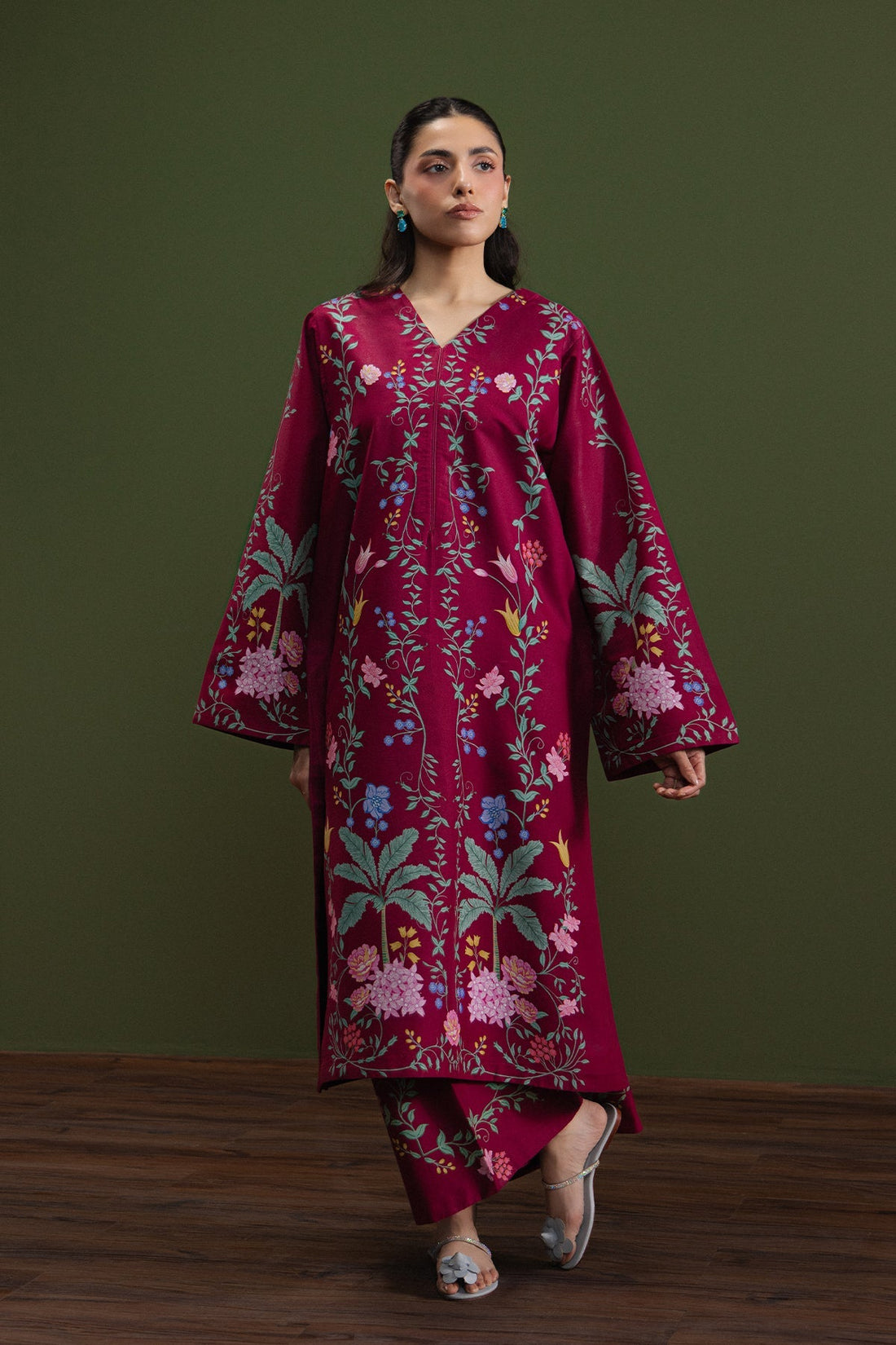 Model wearing Afrozeh Bloom Babe shirt & trouser set