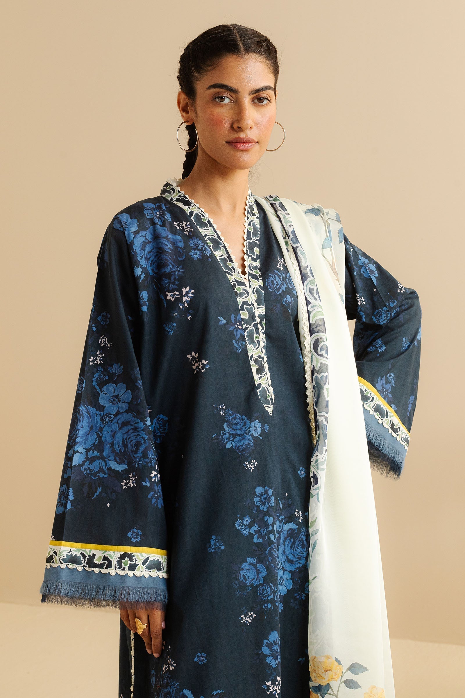 Zara Shahjahan | Coco Prints | Leya-1B