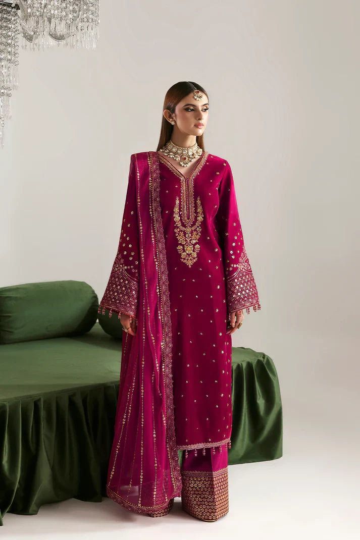 Emaan Adeel | Zarposh Velvet Collection | SHAHNAZ