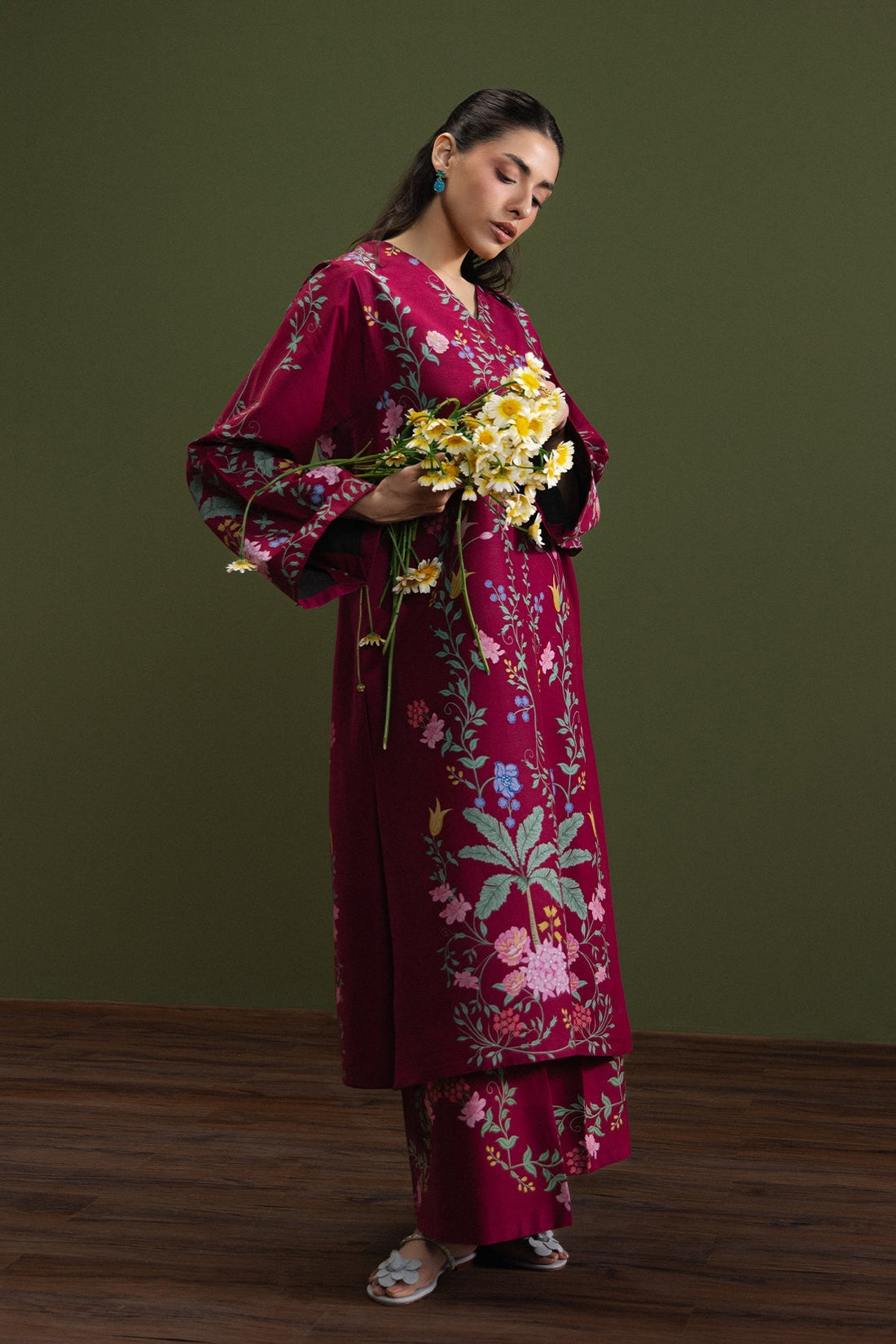 Model wearing Afrozeh Bloom Babe shirt & trouser set