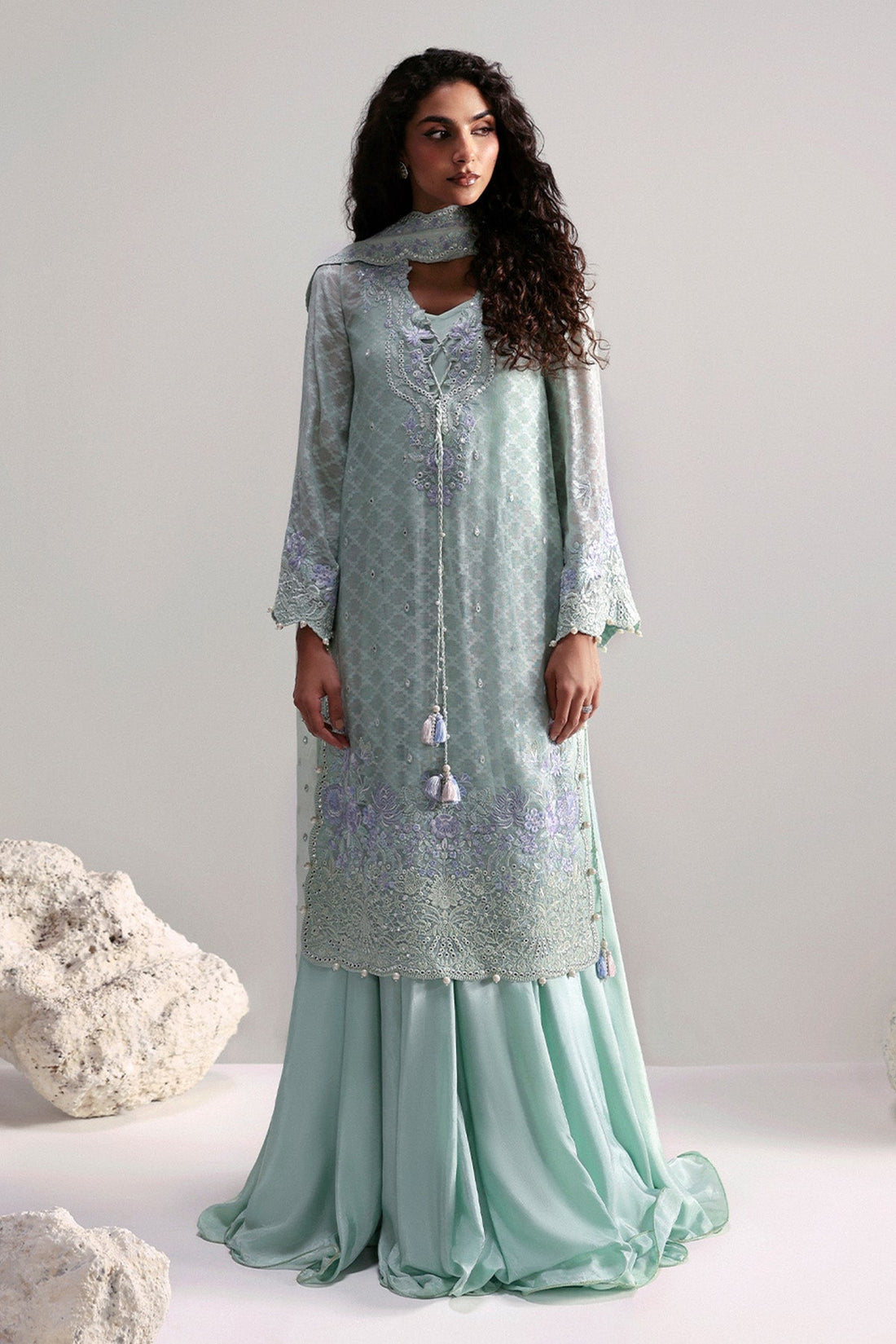 Model wearing Afrozeh Elysia lavender long shirt & gharara