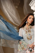 Musferah Saad | Casa Blanca | Glacial Ombre
