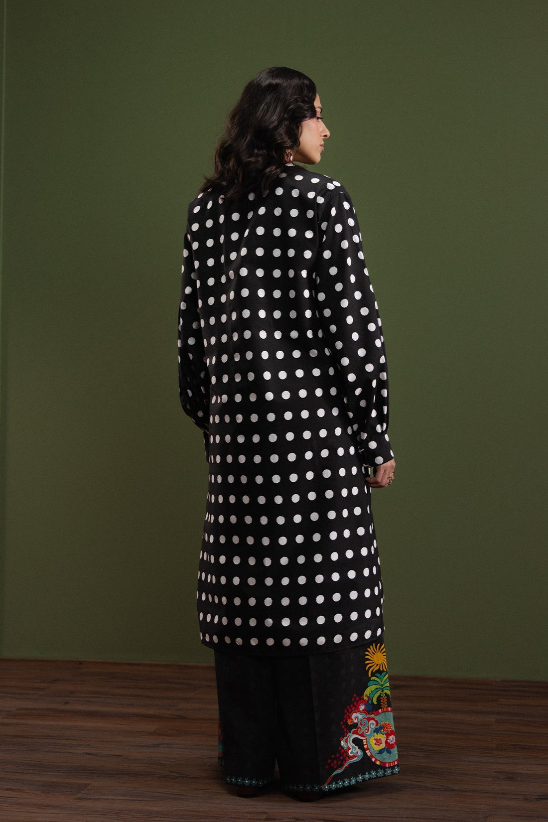 Model wearing Afrozeh Monochrome Mood shirt & trouser set