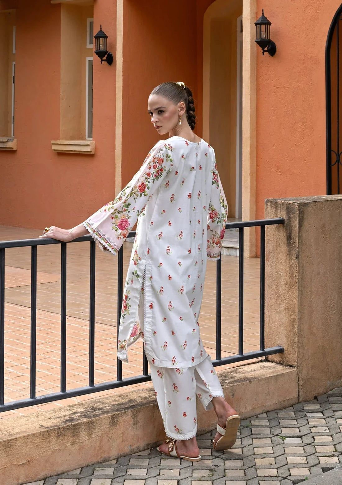 Elaf Premium | Ready to Wear 26 | EPV-3A SWEETHEART - House Of Hania