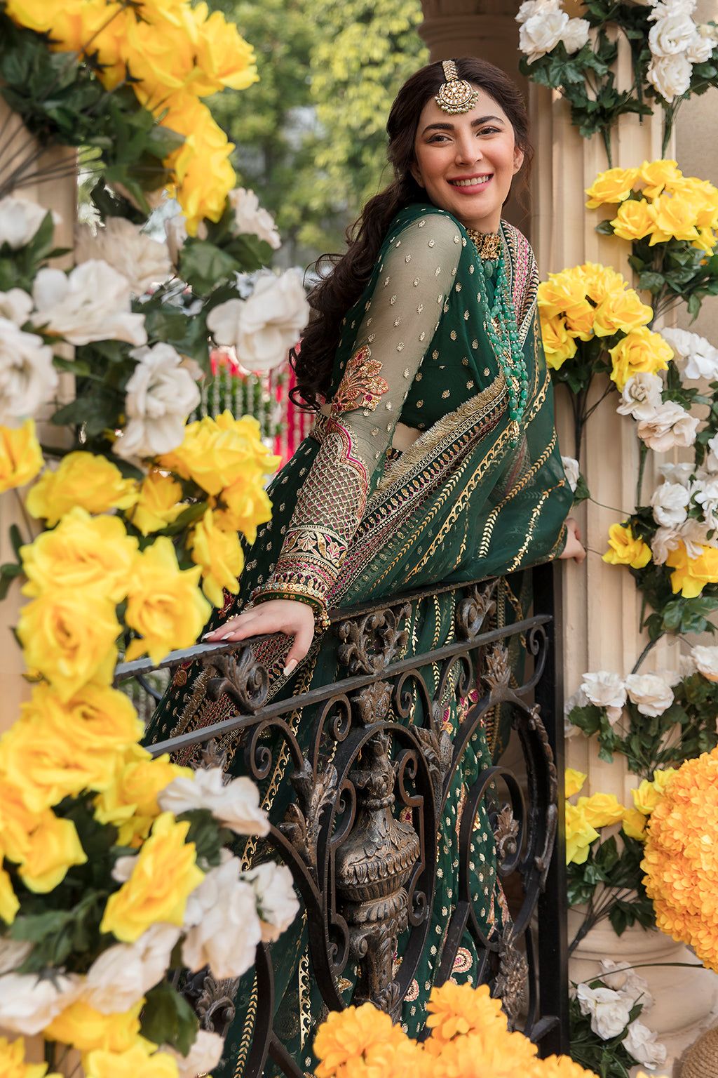 AFROZEH - SHIRIN - House Of Hania