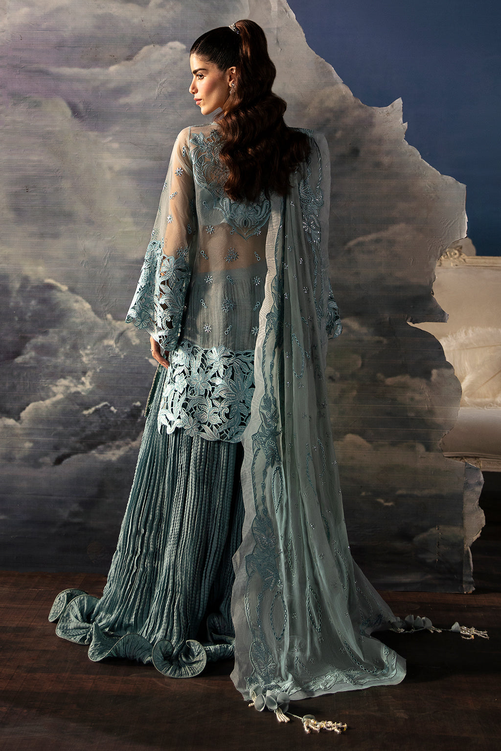 AFROZEH__ Astra - House Of Hania