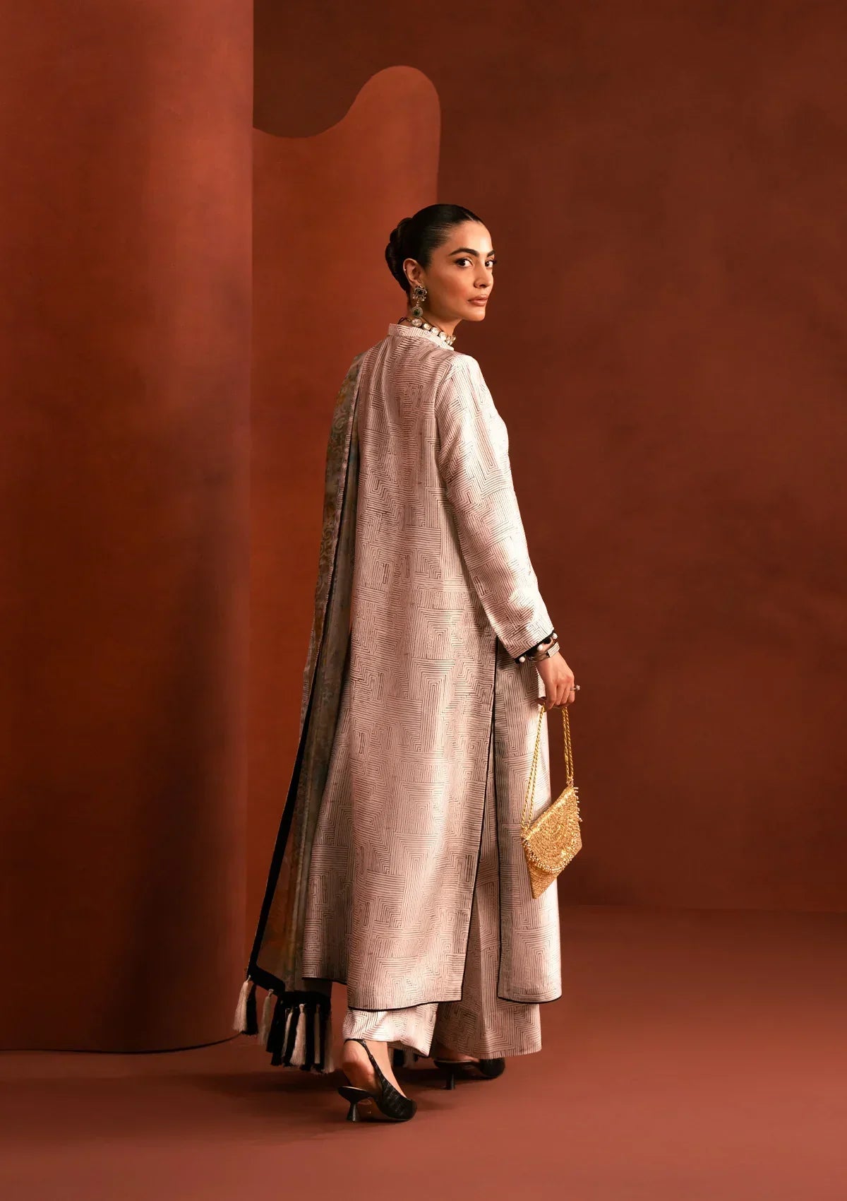 AIK Atelier | Miss Aik rtw 25 Vol 2 | D2 - LOOK 03 - House Of Hania