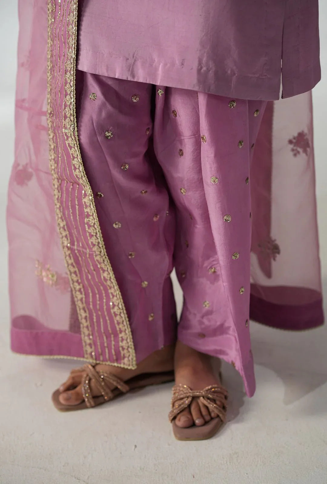 AJR Couture | AJR Luxe Pret'25 | Floral Fusion - House Of Hania