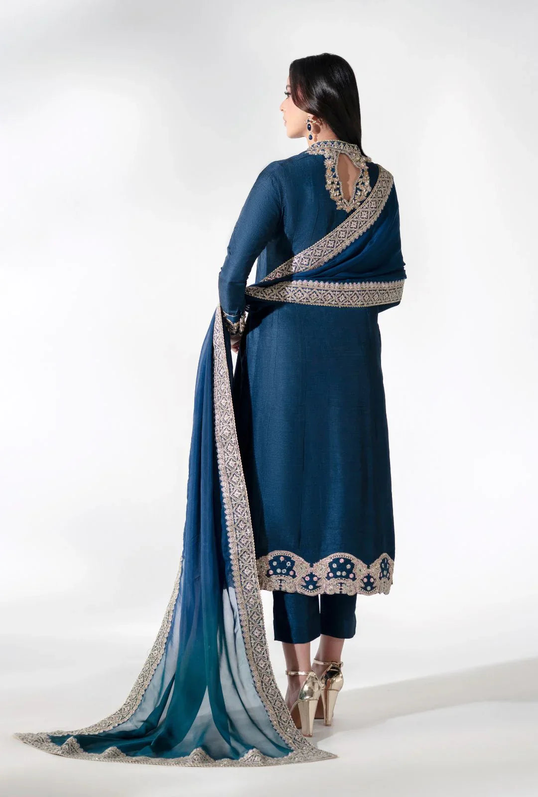 AJR Couture | AJR Luxe Pret'25 | Oasis Orient - House Of Hania