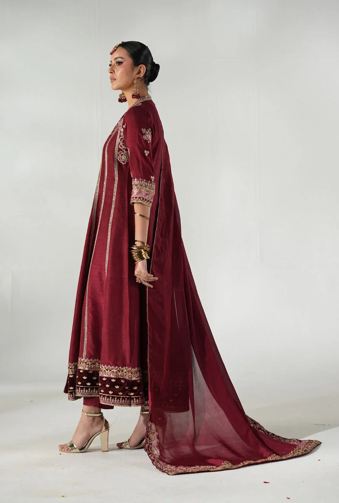 AJR Couture | AJR Luxe Pret'25 | Ruby Raffia - House Of Hania