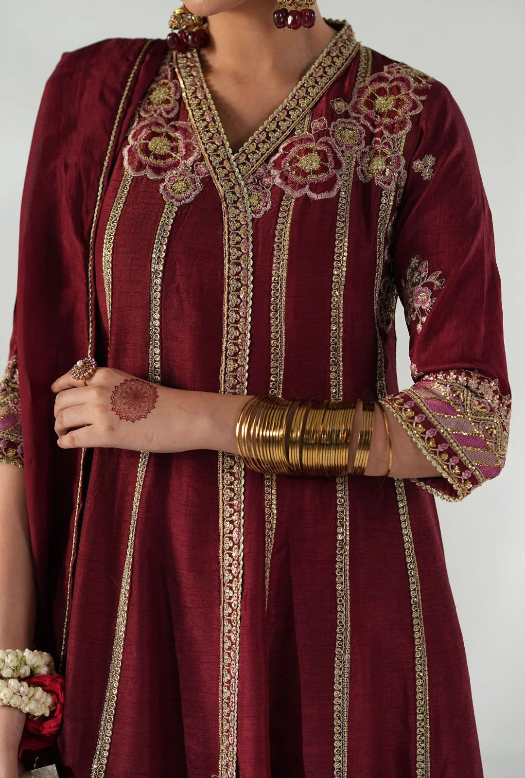 AJR Couture | AJR Luxe Pret'25 | Ruby Raffia - House Of Hania