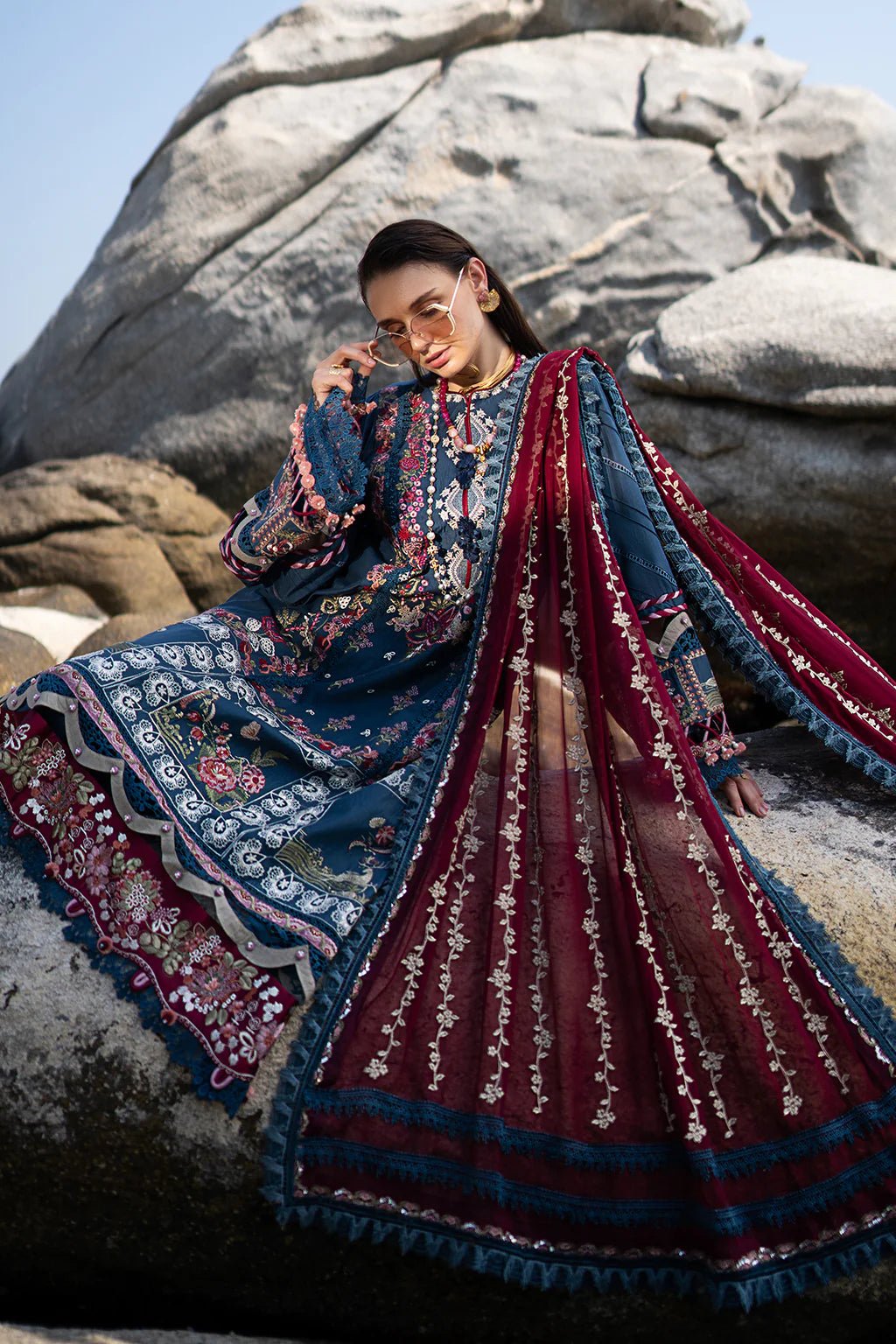 AJR Couture | Alif Signature Luxury Lawn 24 | Ayra - House Of Hania