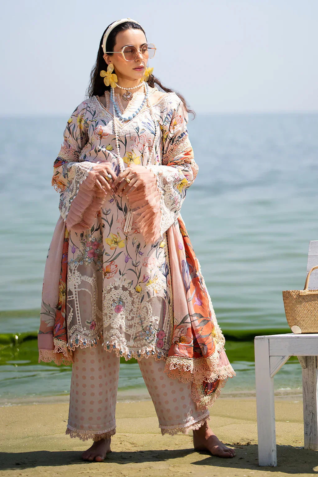 AJR Couture | Alif Signature Luxury Lawn 24 | Blooming - House Of Hania