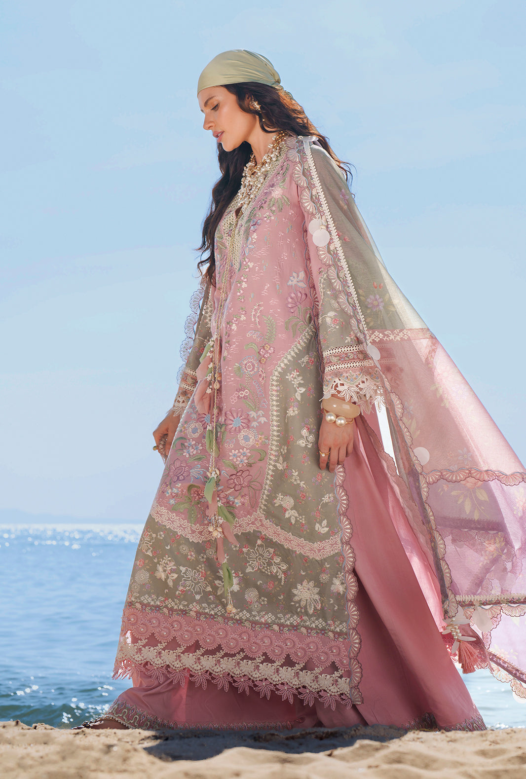 AJR Couture | Evara Luxury Lawn | Niva - House Of Hania