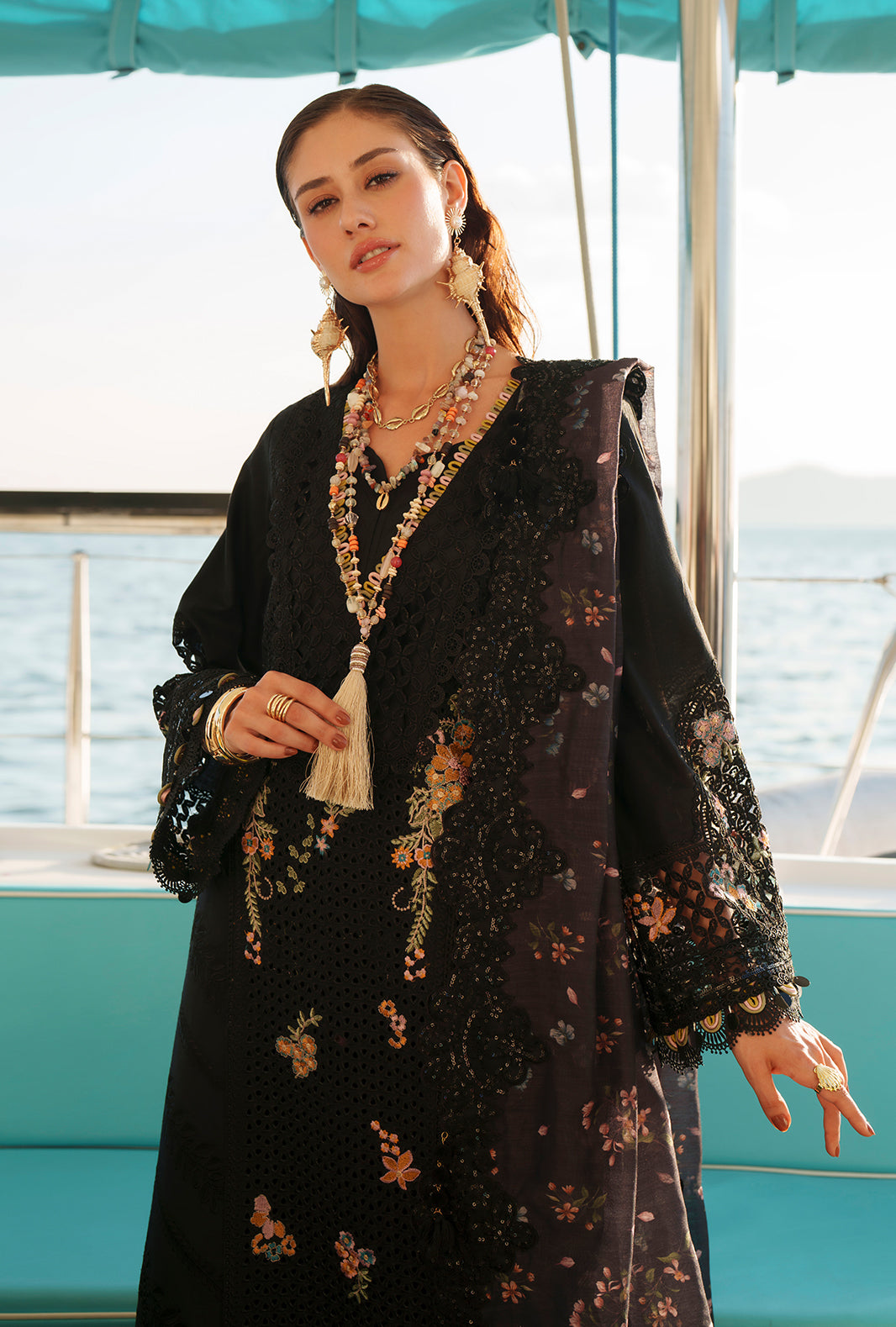 AJR Couture | Evara Luxury Lawn | Riela - House Of Hania