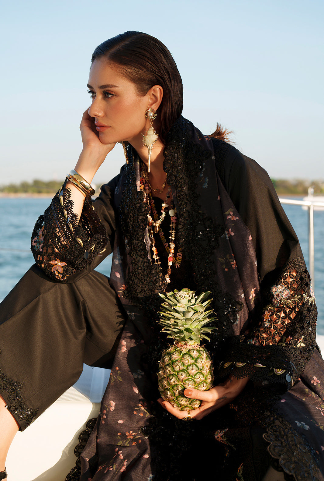 AJR Couture | Evara Luxury Lawn | Riela - House Of Hania