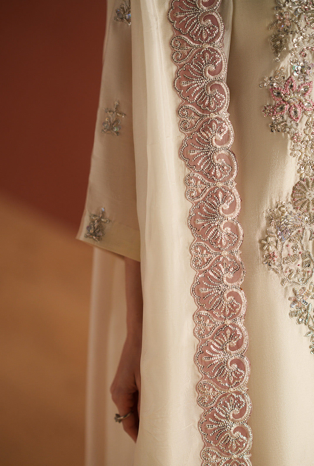 AJR Couture | Modern Muse Luxe Pret | Nooré - House Of Hania