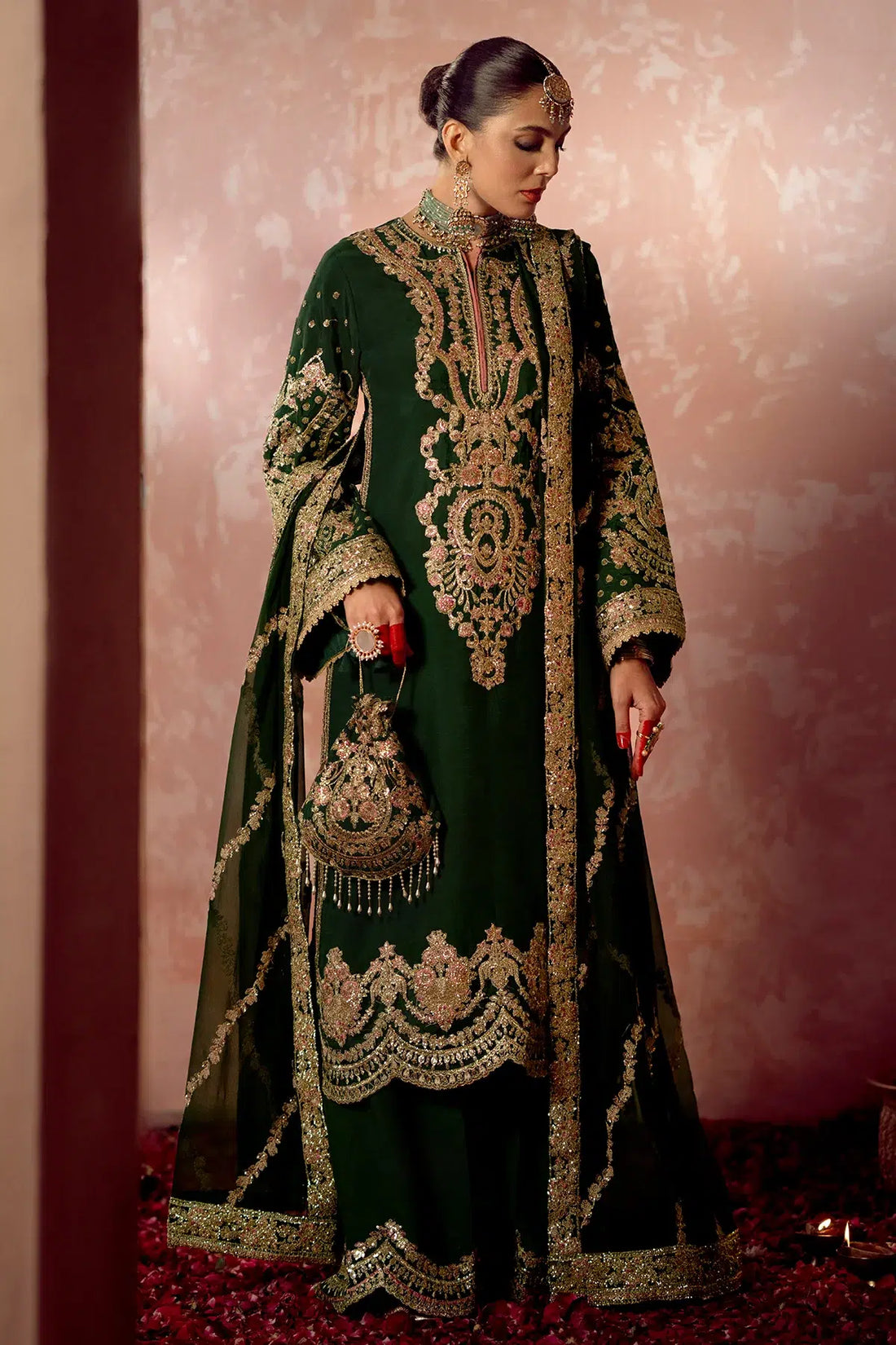 AJR Couture | Mushk The Silk Edit | Aangan - House Of Hania